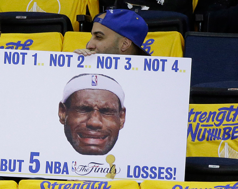 Illustration for article titled Warriors Fans Are Herbs